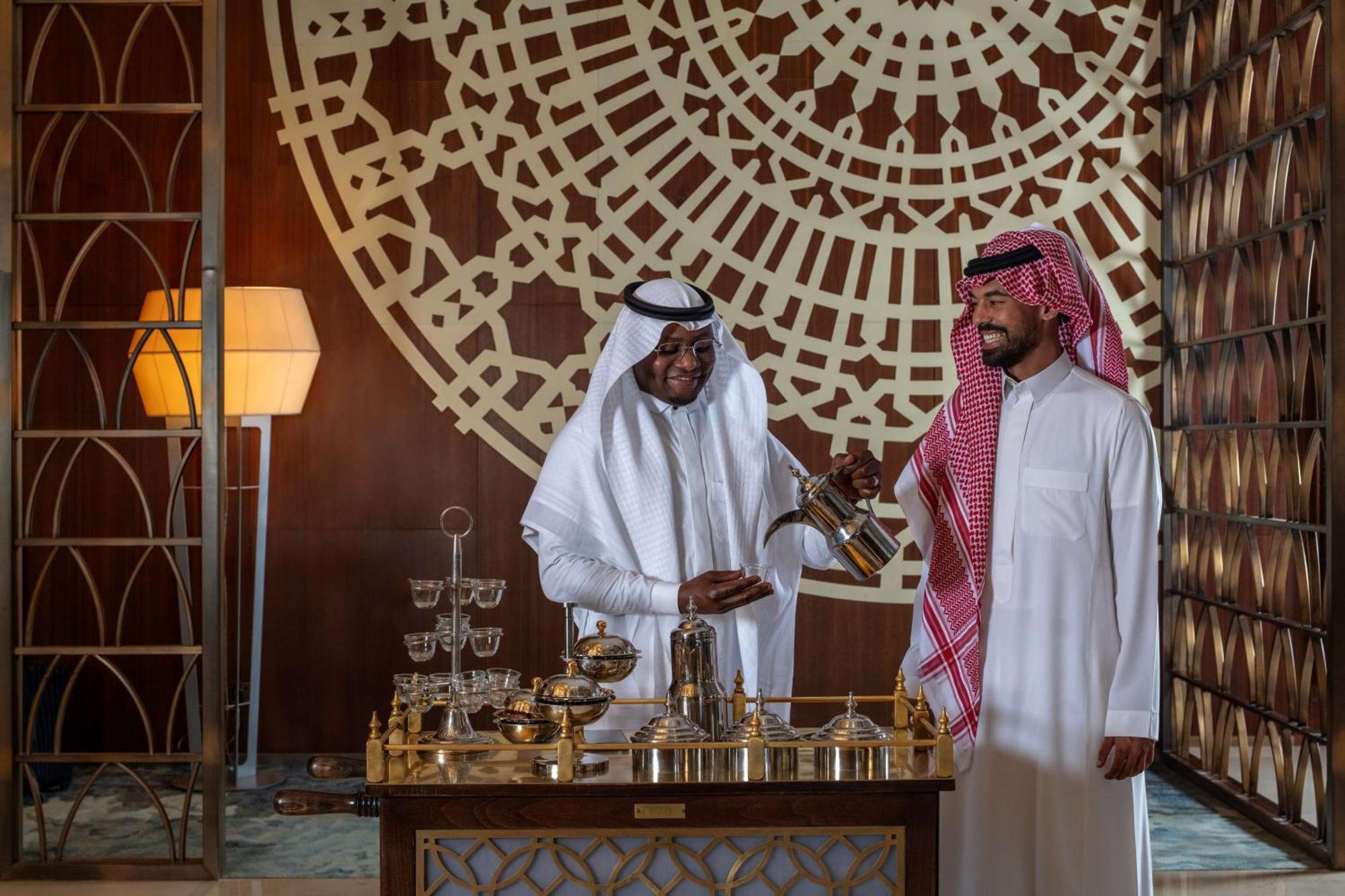 Hyatt Regency Riyadh Olaya Экстерьер фото Arabian coffee